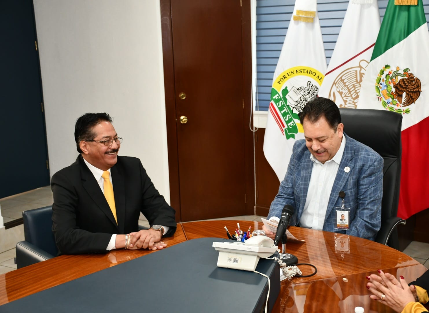 Visita de compañeros de la Sección IV, “Clínicas de Especialidad”