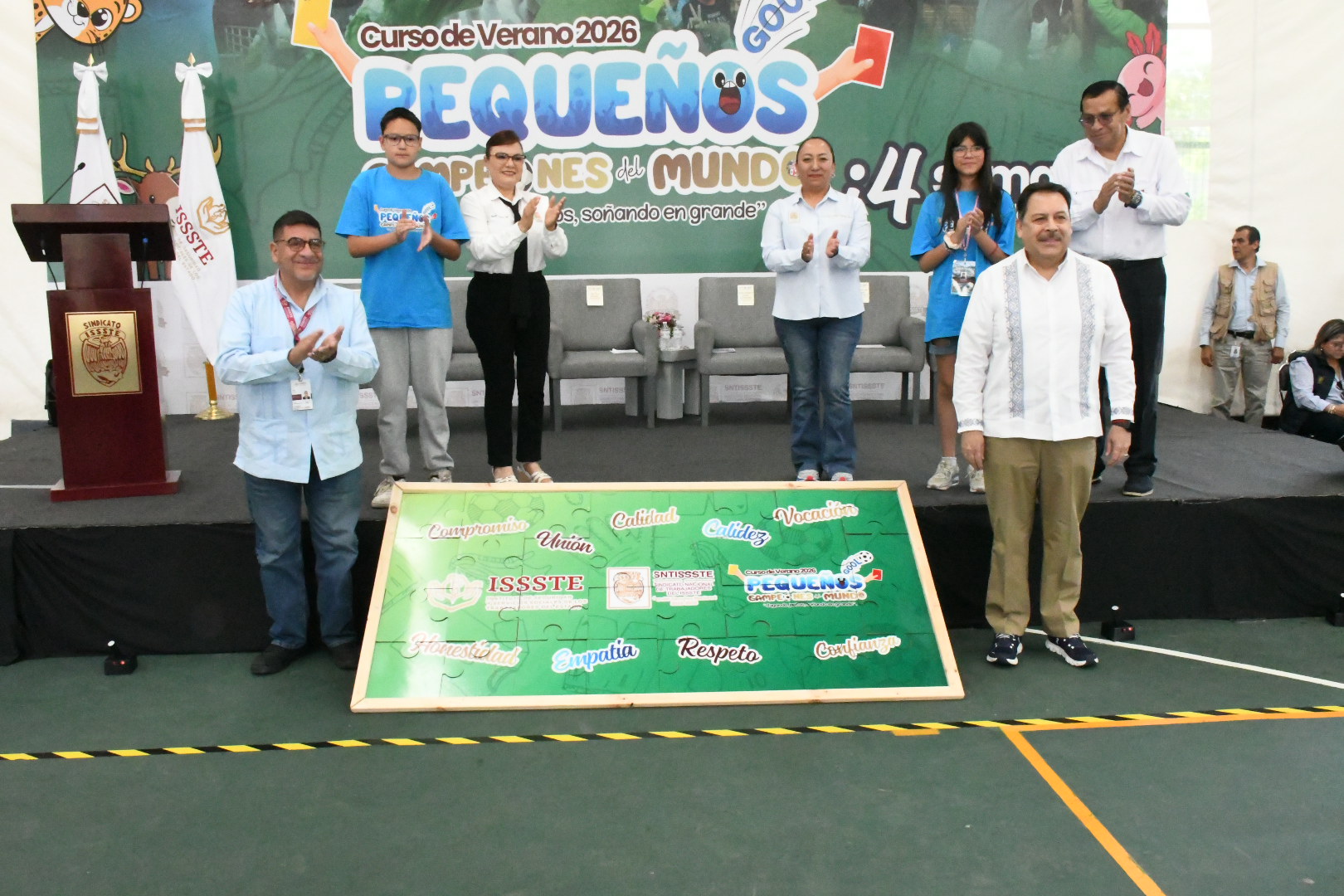 Inauguración Curso de Verano “Pequeños campeones del mundo”