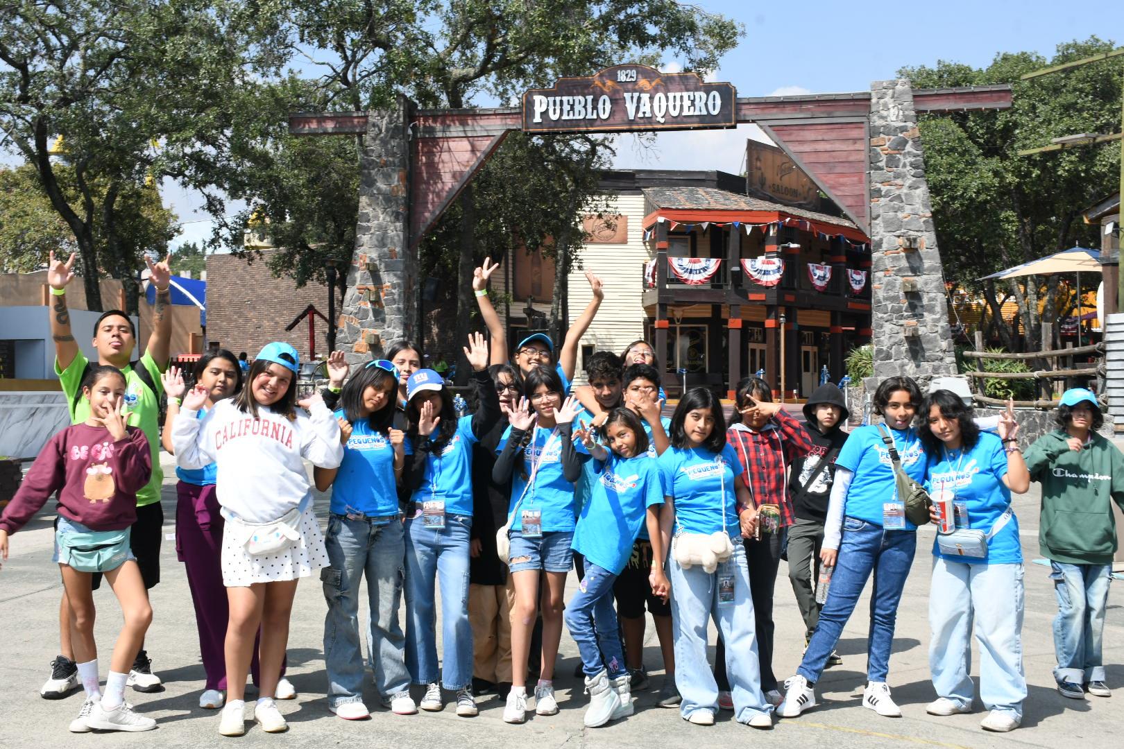 Curso de Verano 2026, Visita a Six Flags México
