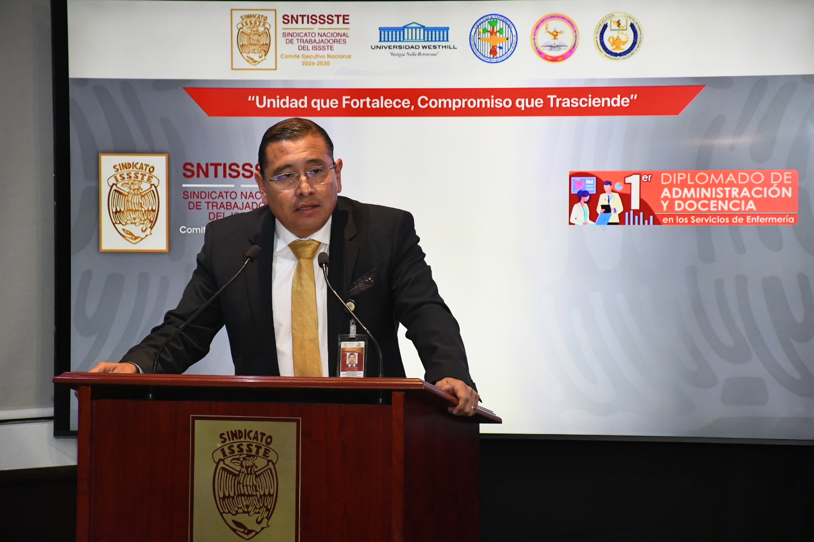 1er Diplomado "Administración y Docencia en los Servicios de Enfermería"