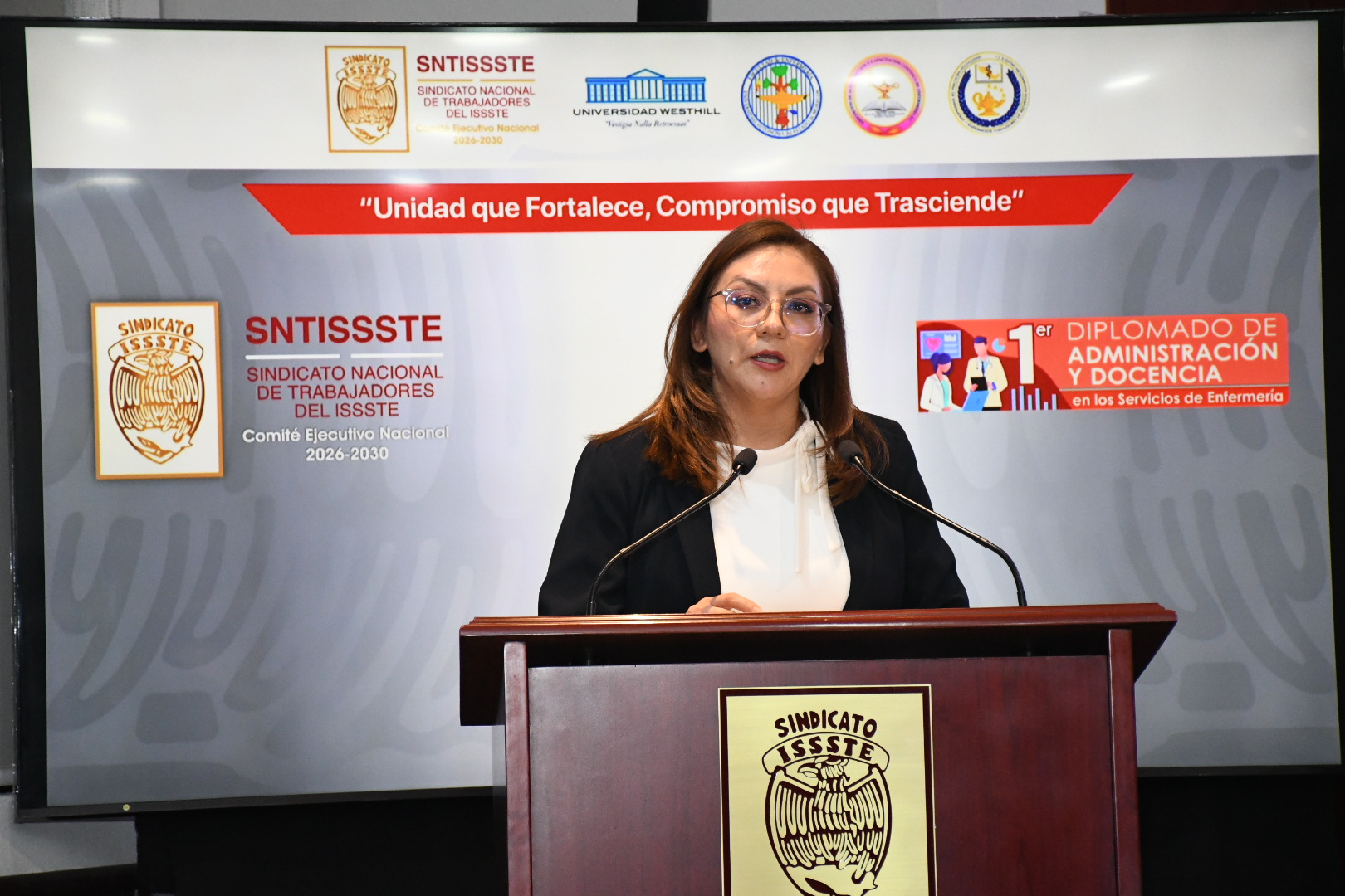 1er Diplomado "Administración y Docencia en los Servicios de Enfermería"