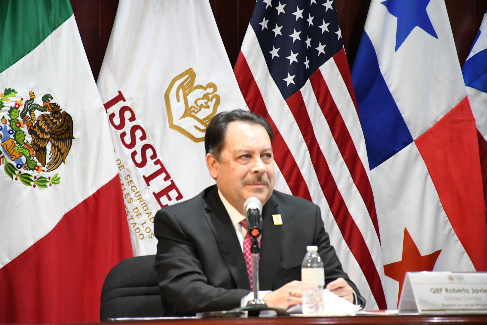 1er Diplomado "Administración y Docencia en los Servicios de Enfermería"