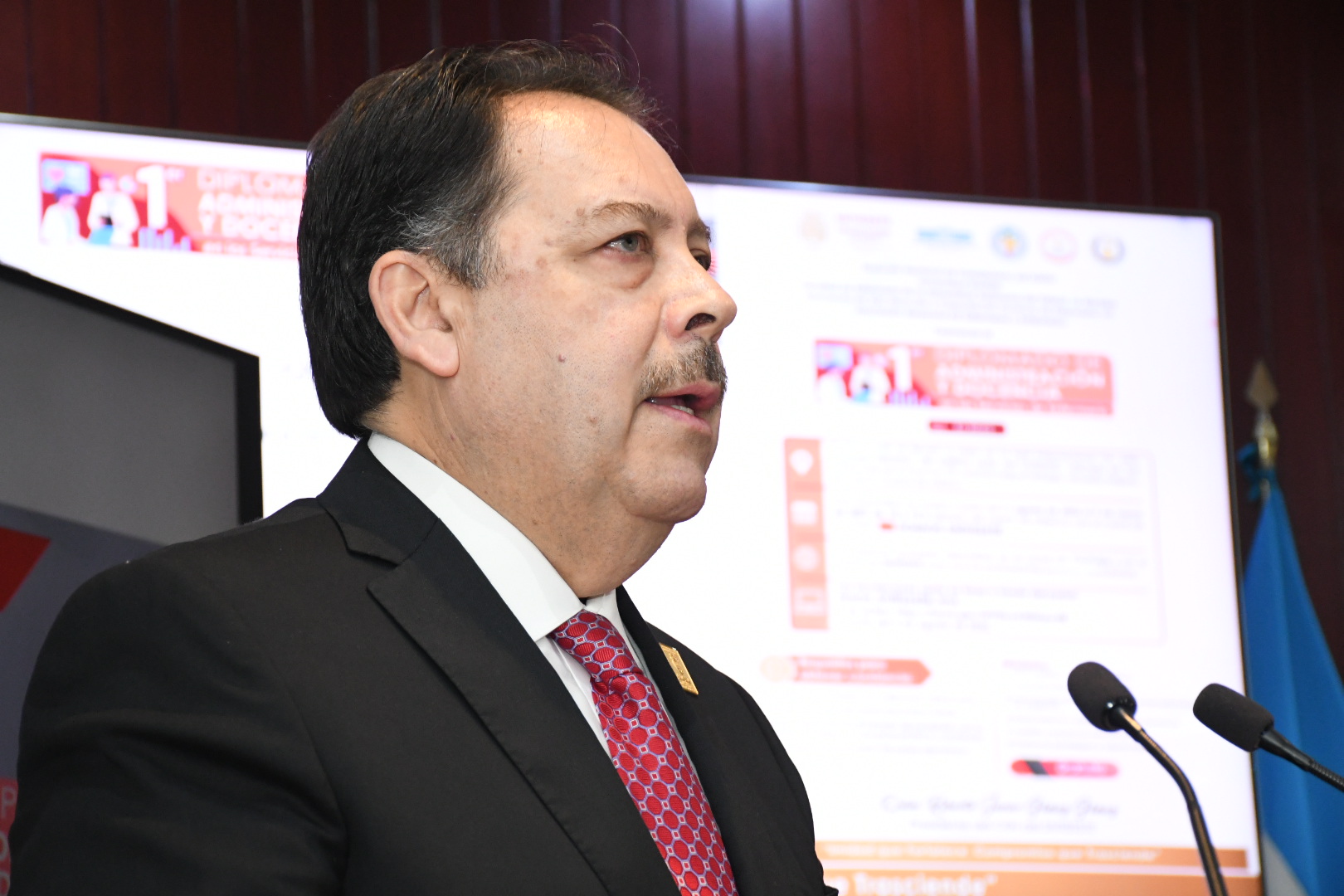 1er Diplomado de “Administración y Docencia en los Servicios de Enfermería”