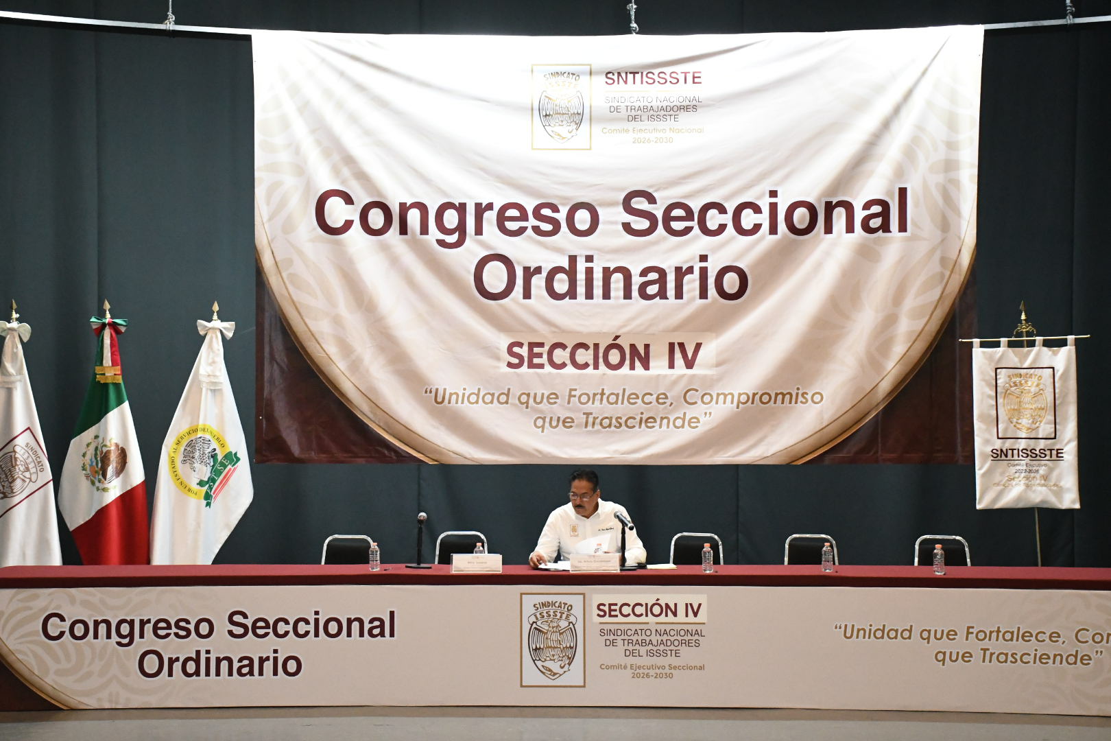 XIX Congreso Seccional Ordinario, Sección IV, “Clínicas de Especialidades” 