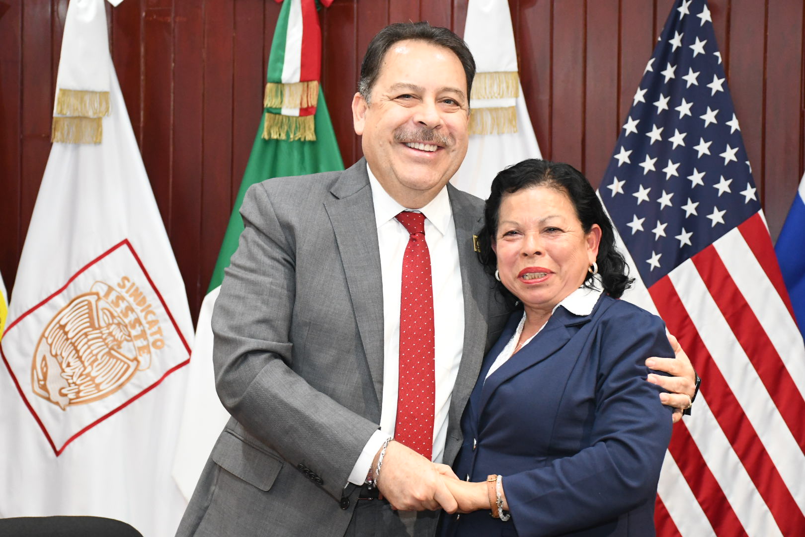 Salutación de la Sección I, Oficinas Centrales