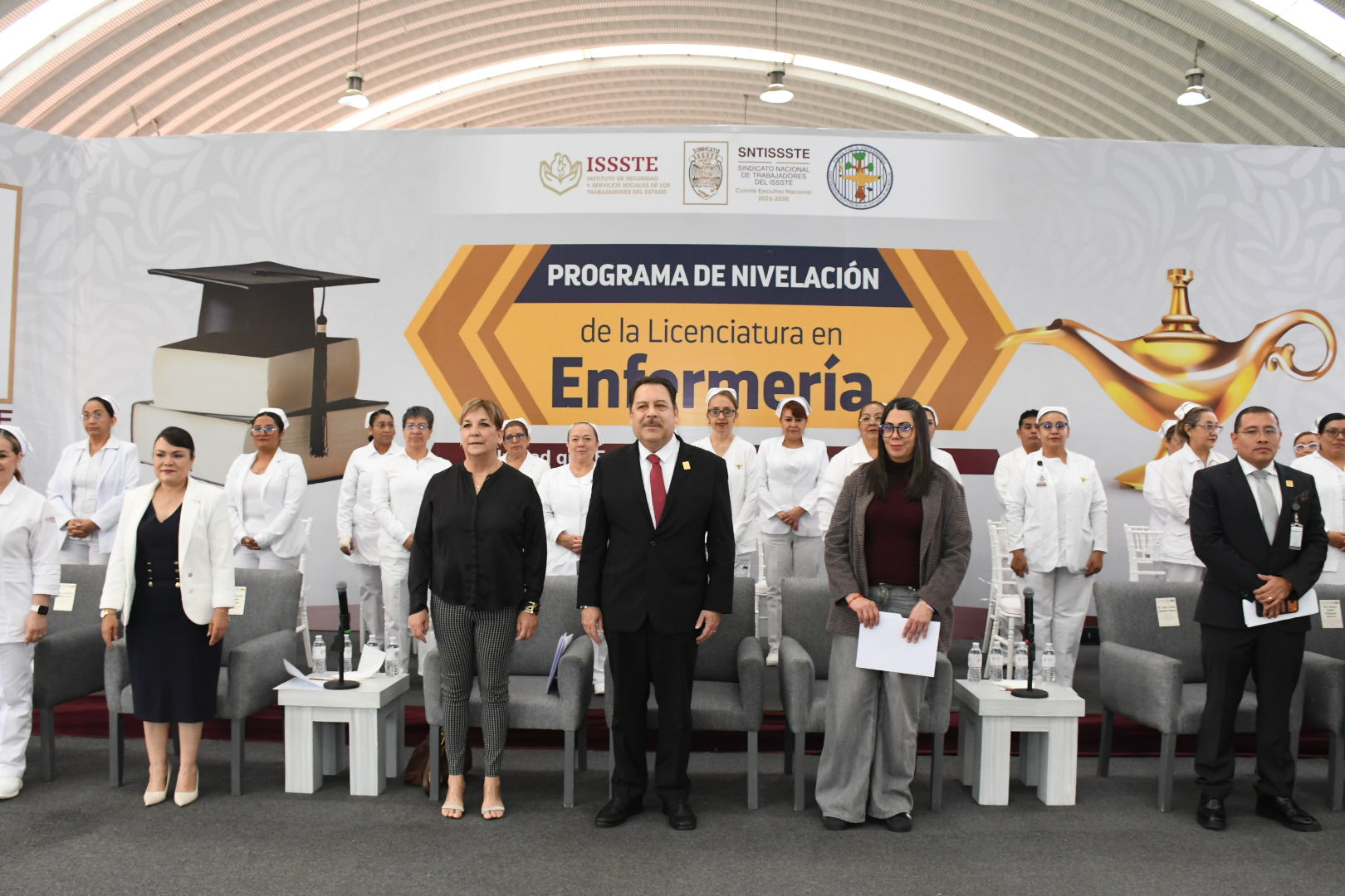 Ceremonia de Clausura del Programa de Nivelación de la Licenciatura en Enfermería