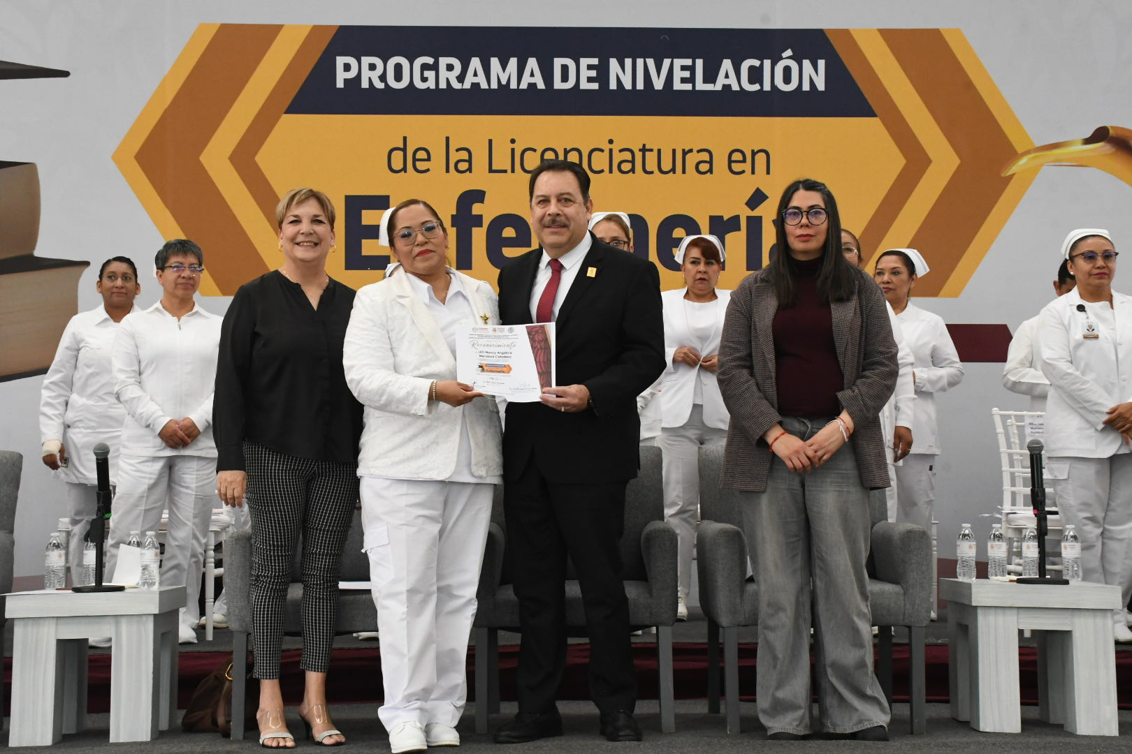 Ceremonia de Clausura del Programa de Nivelación de la Licenciatura en Enfermería