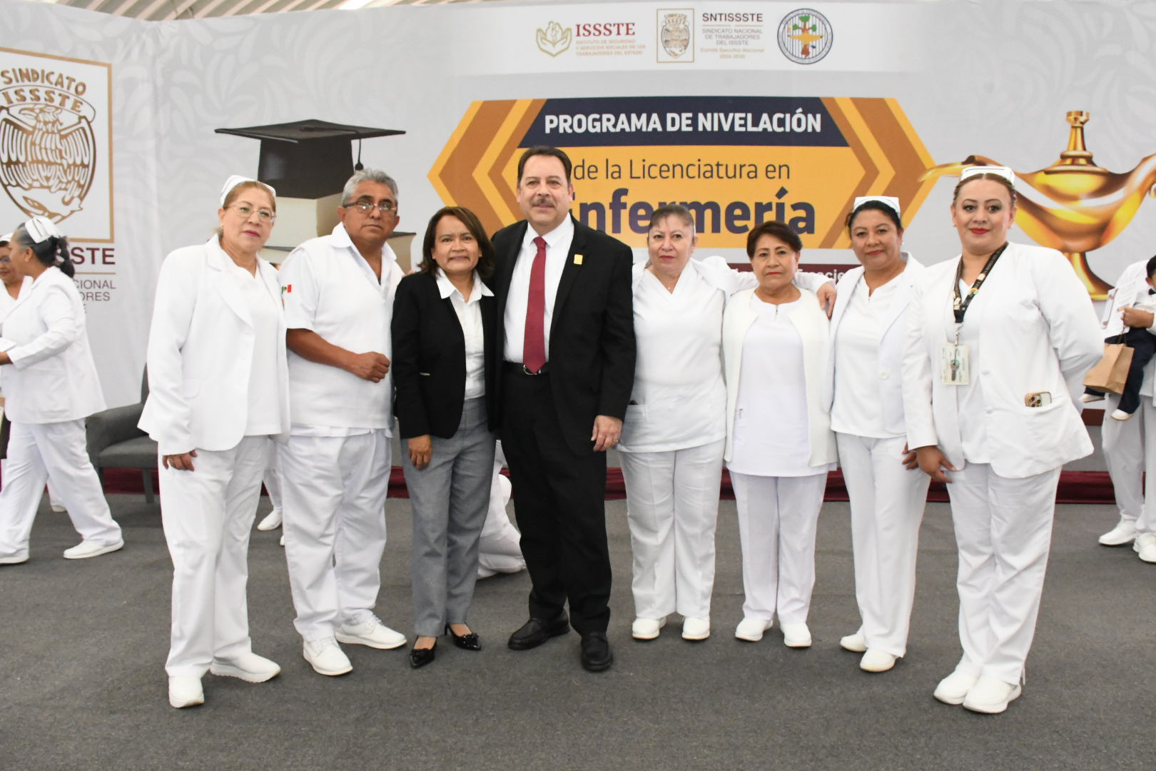 Programa de Nivelación de la Licenciatura en Enfermería, Clausura 